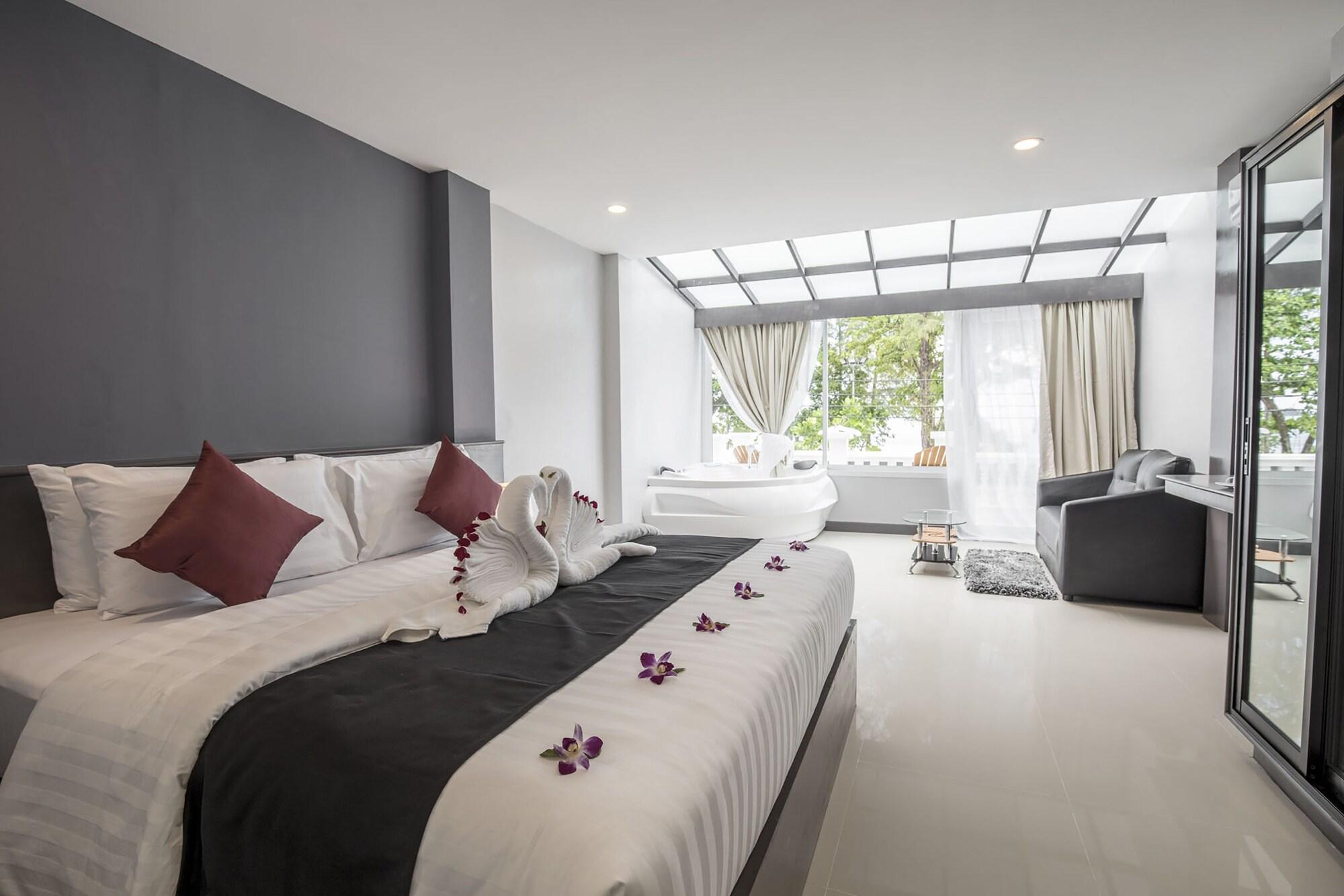 Modern Living Residence Phuket Extérieur photo