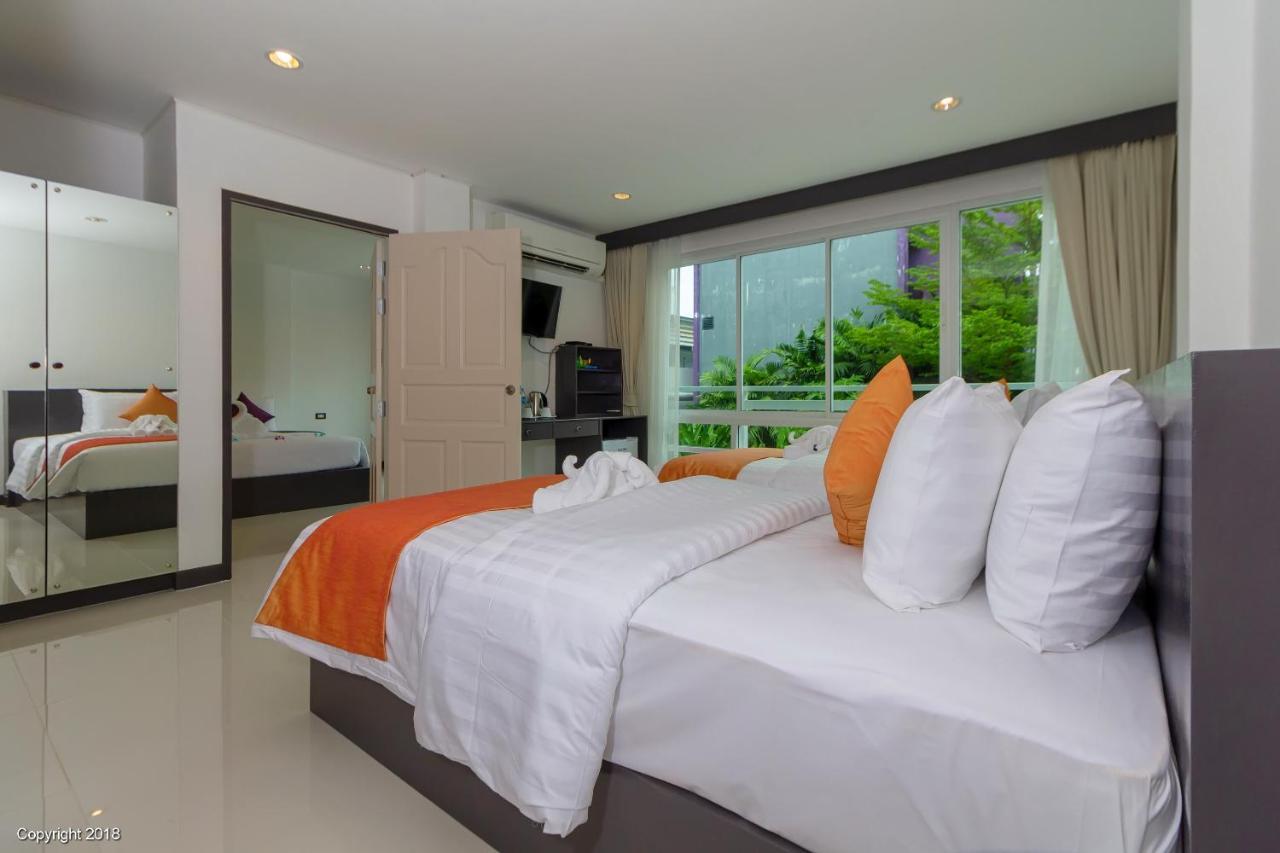 Modern Living Residence Phuket Extérieur photo